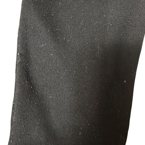 Boys size 4 Under Armour Black Performance Joggers See all photos - Picture 2 of 3